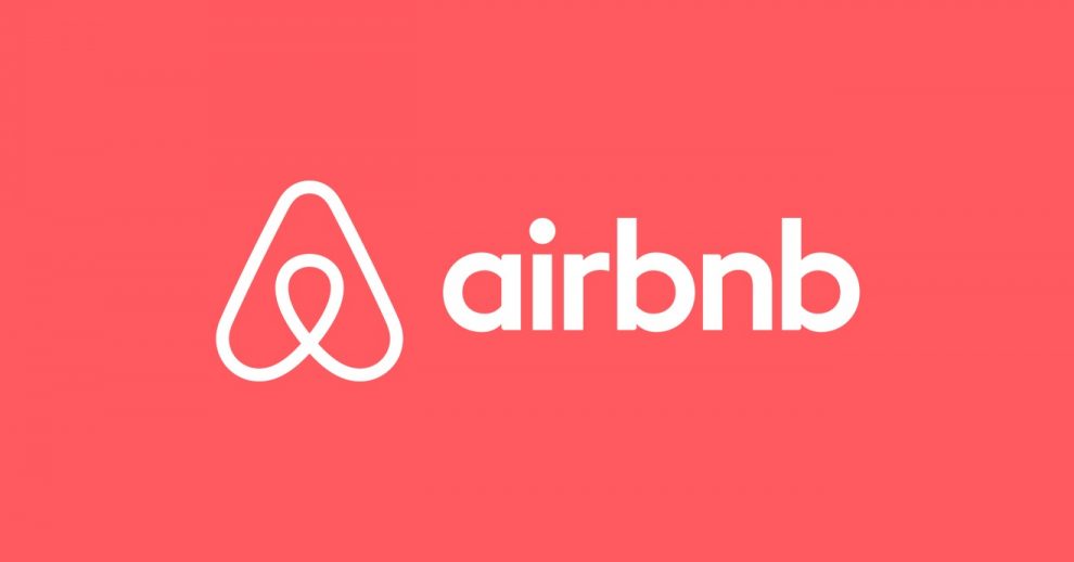 Logo Airbnb 